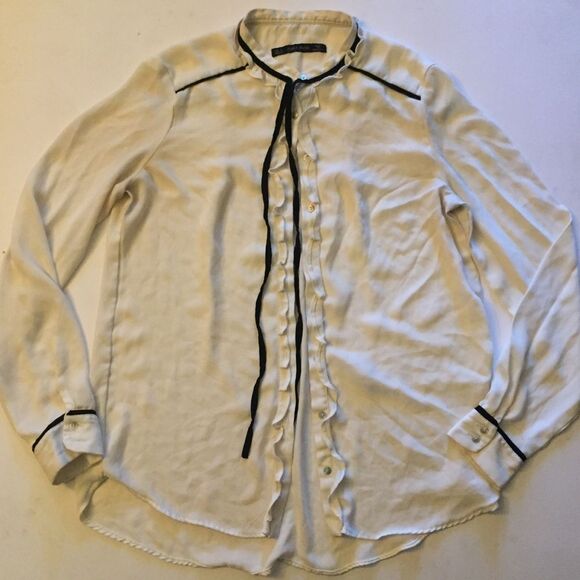 Zara Basic Ruffle Detail Button Down Shirt - Picture 8 of 10